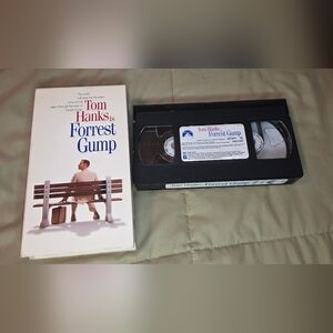 Forrest Gump VHS Tape – Tom Hanks – Original Paramount Release